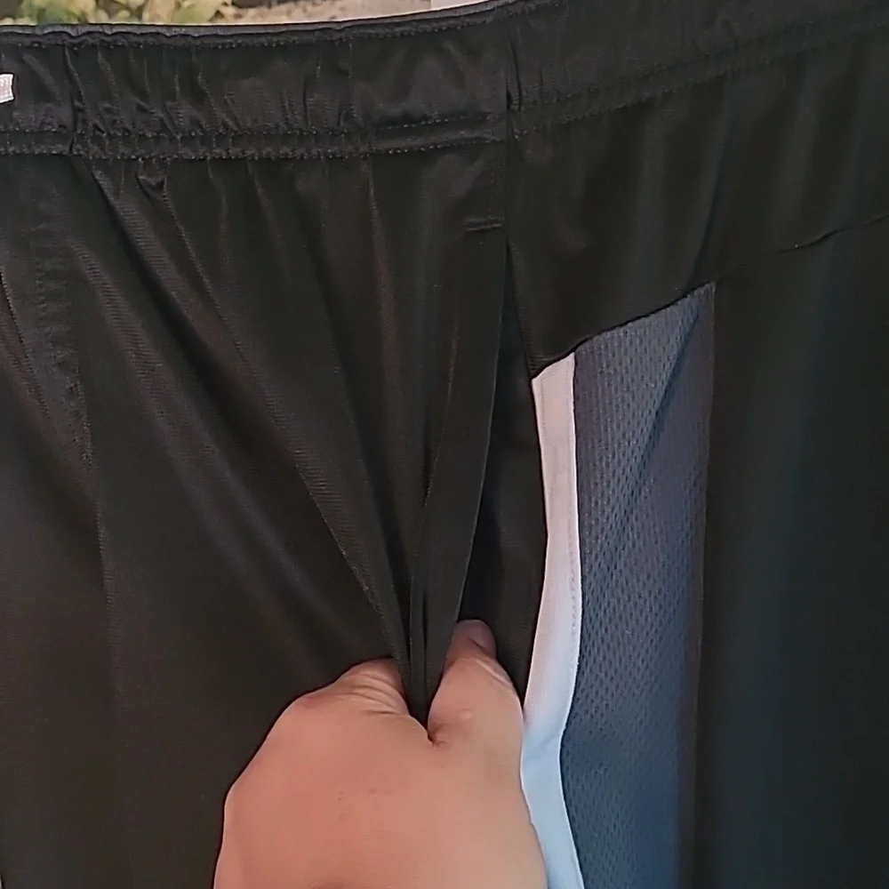 Athletic Works Boys XL 14-16 athletic sweatpants black gray white stripes